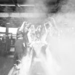 Hande Yener Instagram - 🤍 Saç : @mehmettiren Makyaj : @akinstayn Kostüm : @off____white @area Fotoğraflar : @kadirgures Orkestra @umitkuzer @arikansirakaya @merttug @ozansariboga @naztaskinbas @idilagaoglu Teknik @grozmusic @iskender_stage @cosskunakkus @mesutbuyuksofuoglu Menajer @omersinancandan Koreograf @mertbalturk Dansçılar @mertbalturk @izmirtenim @gulogluburcu @katiaornella @efetankiz @toygun.klnc @kaya.godfrey #konser #onursan #hy @divankurucesme