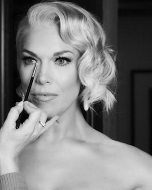 Hannah Waddingham Instagram - Finally a chance today to pause and appreciate the unbelievable work done on this magical privilege of a gown for our wonderful,fulfilling night @sagawards albeit virtually! @dolcegabbana and their flawless team handmade this beauty in Milan for me! Mind blowing. The gown weighs 22 pounds and took about 210 hours to create…..features 3,000 Swarovski bead fringes, 10,000 Swarovski crystals, 30,000 sequels and 40,000 Miyuki beads. How does one do this justice?! By obsessively videoing it on my hotel room floor at 4am,by myself,unable to take my tired eyes off it like a magpie,that’s how!!!
From the bottom of my heart, to @luciodirosa and Holly G, @jamesyardley for creating this alchemy and everyone that wrecked their fingertips making this,I’m eternally grateful for your artistry. To @debeersofficial for my goddess jewellery that I TOTally wanted to steal and quite frankly nearly did!… and to my hair&make up for absolutely coming up to meet the dress and jewels head on @lewis_pallett & @hannahmartinmakeup ..Not an easy ask,but achieved to the max nonetheless….you are the very best at what you do. Finally to the truly gifted touch and imagination of @josephsinclair my photographer.Yowzers,I’m a bit awe struck. Thank you Sir. X Now……How the hell do we all top this!?! 😂🙏🏻❤️