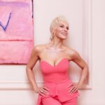 Hannah Waddingham Instagram - Here’s a little teaser of our gorgeous shoot today @binghamriverhouse You made us feel so welcome in your beautiful hotel and grounds. I’ll be back fo sho! Please!☺️Thank you so much. X And to my team @darrenphotog @jamesyardley & Ollie and @lizarkliemakeup thank you for all your hard work and fabulous ridiculousness!😂😂🥰 More to follow. Xx Richmond, Surrey, United Kingdom