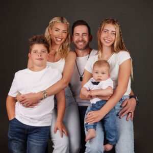 Heather Rae El Moussa Instagram - I’m truly so thankful for my loves 🤍 Life can be chaotic at times, life can bring stress. But I am so happy that I wake up daily to conquer what the day brings me. I’m learning to balance life as a mama, step mama, wife, work, ME time, my friends. There aren’t enough hours in the day some days, but I take things one step at a time & try to stay as organized as I can. 
As the year is coming to an end, I’m reflecting on 2023 & what this year brought to my life. My greatest gift: my sweet Tristan Bear. The world is a better place with his sweet soul. I’m so lucky to be his mama.
