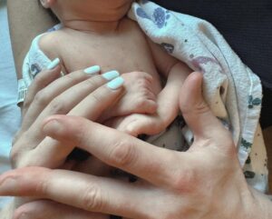Heather Rae El Moussa Instagram - Our baby boy is here 🤍 1.31.23

Mama & baby are happy, healthy, tired but doing well. Our hearts are so happy ❤️