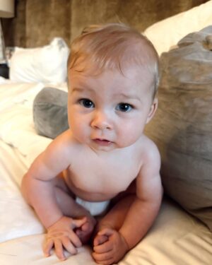 Heather Rae El Moussa Instagram - Our little, sweet bear, every day he wakes up he is growing and changing ❤️ His joy and happiness and excitement for life brings us so much happiness. Sharing for daily dose of cuteness 🧸🥰🤍👼🏻