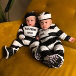 Hillary Vanderosieren Instagram - Suite à un vol de biberons 🍼 Milo & Thyam sont partis en prison 😱 Happy Halloween 😅 👻 🎃 Paris, France