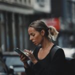 Hillary Vanderosieren Instagram - Quand ton mari fais le paparazzi 📸🤷‍♀️ #Street #Nyc #Ny #usa #family Soho, Manhattan