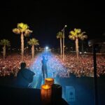 India Martínez Instagram - Me dijeron que habría unas 4000 personas y cuando salí al escenario me encontré con casi 40.000 🙈. Mi Roquetas de Mar es que no se por dónde empezar. Ni en mis sueños fue tan grandioso y tan bonito!! Tan único … tan histórico!! Vaya reencuentro familia, amigos, y paisanos. Graciasss de verdad!! 🙈😭 Fotos @blogindiamartinez y @emotions_fotografos
