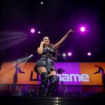 India Martínez Instagram - 🎤🎶 La otra noche la luna 🌙 no fue el único testigo. Más de 3000 otra vez!!! Gracias Arquillos!! 🙏🏽🙌🏽 Fotos @arquillossuena