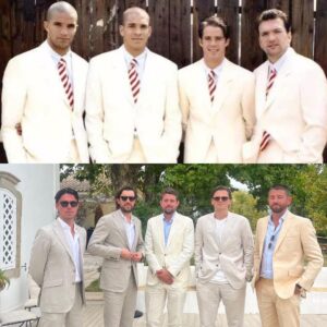 Jack Whitehall Instagram - Barneys @barneywhitehall wedding in Portugal we had to channel the spice boys. @jamie.redknapp would be proud.