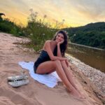Jakelyne Oliveira Instagram – Momentos que jamais esquecerei, como é bom estar com vocês, minha base, meu porto seguro. 

Amo vocês família ♥️

#Rondonopolis #MT Rondonópolis, Brazil