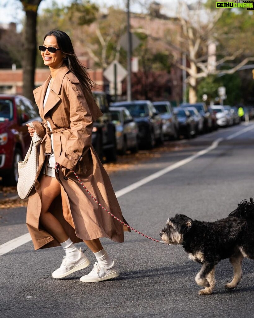 Jamie Chung Instagram - Running around NY in the most comfortable sneakers @dolcevita #ad