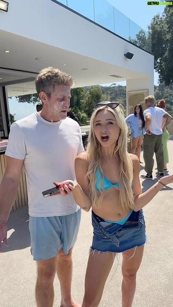 Jason Nash Instagram - Whenever I go to a party