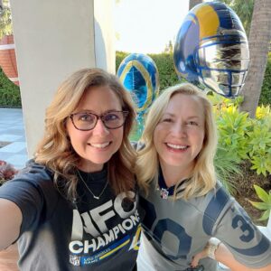 Jenna Fischer Instagram - BFF family tradition to watch the Super Bowl together…Josh brings dip and dessert, Lee fires up the grill, the Moms organize Commercial Bingo. Maggie’s first year joining in. Love it!