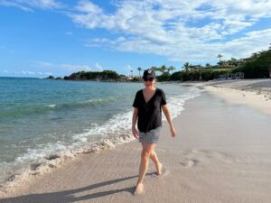 Jenna Fischer Instagram - Eat, Plunge, Beach, Teapot. Thank you @fspuntamita A perfect end-of-summer getaway. #fspuntamita