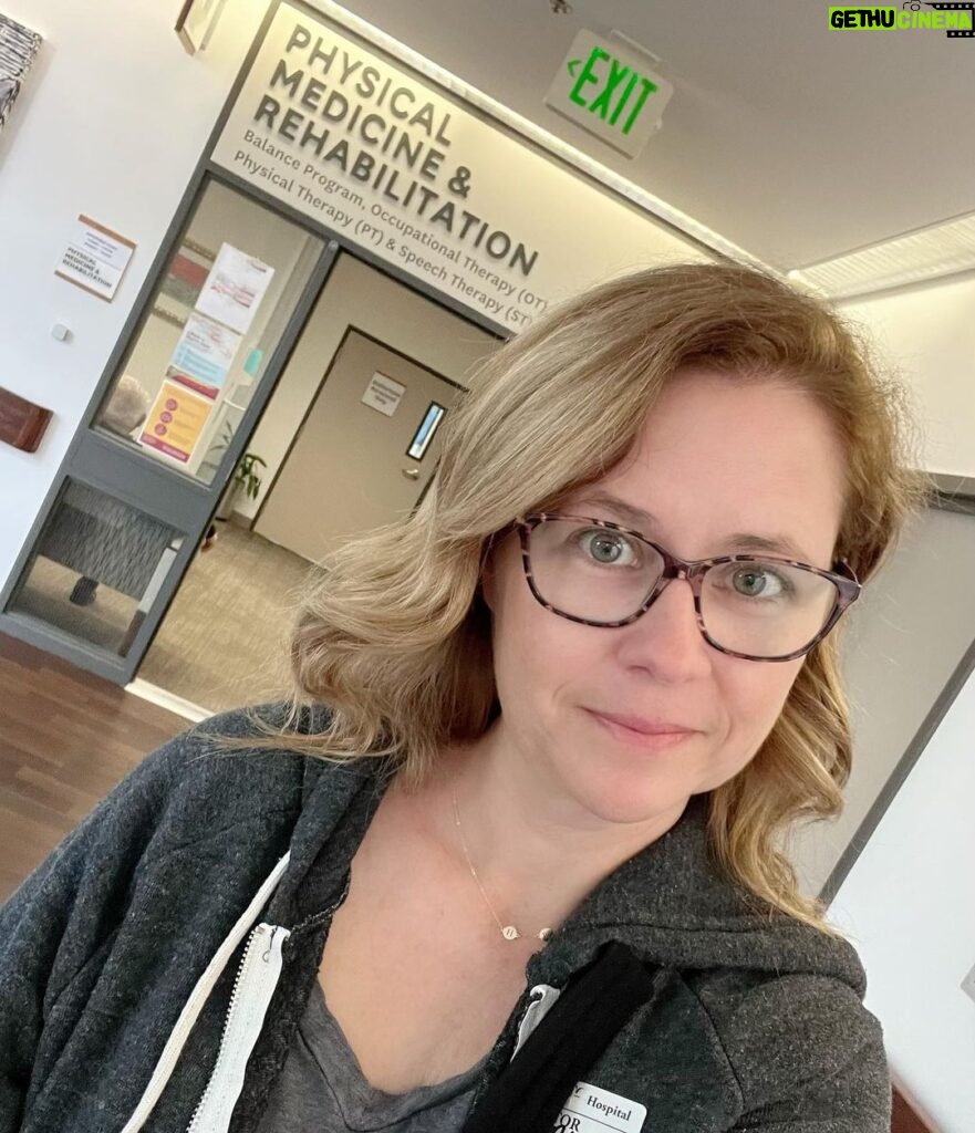Jenna Fischer Instagram - Next step of the journey! Broke my shoulder six weeks ago and this week I got to start physical therapy. My shoulder was not happy about it. And, wow, I really can’t move it. It’s going to take a few months but so grateful to be at a new stage of recovery. (And also very grateful to my husband Lee who has been driving me to all of these appointments since I can’t drive. He’s the best.) Thank you everyone for your encouraging messages! To all my buddies out there rehabbing from injury or surgery…we got this! 💪