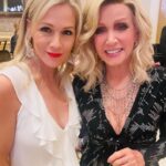 Jennie Garth Instagram – American Humane Hero Dog Awards the BEST Awards show I’ve ever been to… paws down🐾

Thank you @americanhumane @herodogawards 🩷 Breakers Hotel