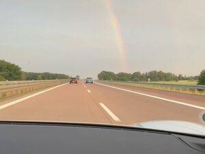 Jennie Garth Instagram - Thank god @dirvla has long arms!  Here are some of our day trip pics from an hour outside Berlin.  I just don’t think he’s an #autobahn kinda guy …. he drives like a grampa and I love it! 
#autobahn #germany #selfies