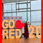 Jennie Garth Instagram - Feeling incredibly grateful for the opportunity to share my voice as the keynote speaker at last night’s Go Red for Women experience in NYC, thanks to the American Heart Association. ❤️ It was an honor to stand alongside such inspiring women and advocate for heart health! ❤️🗽#GoRedForWomen #americanheartassociation #GRFW 💄@taylorfitzgerald_ 👱🏻‍♀️@valeriethehairstylist New York, New York
