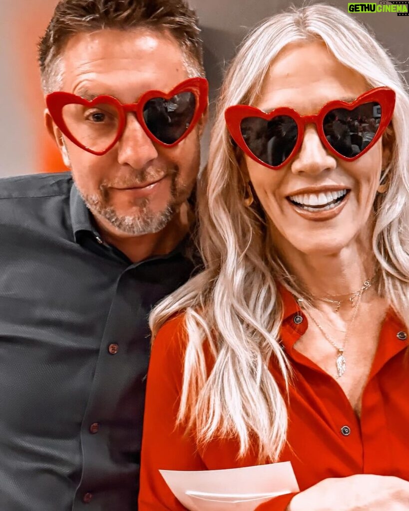 Jennie Garth Instagram - It wouldn’t be heart month without #red . Thank you to my #Austin crew for loving & laughing me up every single time! This is us at the American Heart Association Go Red For Women event in Austin, TX this weekend. I always love supporting one of my very favorite causes…educating and warning women about their heart risks and how to live healthier, heart disease free lives. ❤️❤️❤️ Heart disease is the #1 killer of American women! So please take your health seriously and remember to CHOOSE YOU when it comes to taking care of yourself!! Know your family’s heart health history, know your numbers; cholesterol, target blood pressure and BMI. Stay on top of your health mommies! 🖤JG #ichooseme #heart #hearthealth #americanheartassociation #goredforwomen #women #friends #love#heartmonth 📸 @tinoyoudidnt 💃🏼@aday @janeylopatypr 💄@ashleyfierromua Austin, Texas