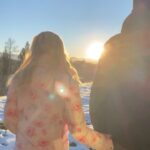 Jennie Garth Instagram - I love our adventures @dirvla❤️ Every year we make time to get to the mountains. There’s just something about the solitude and quiet when you’re surrounded by trees and nature that fill us up like nothing else. Reconnects us. And if you’re lucky you’ll get that magical snow! ❄️ Ask yourself what you need to unwind from the whirlwind of life and what you can do to strengthen your relationship, listen to yourself and make it happen! Make YOU your priority! 🖤JG #ichooseme #happysunday Do you prefer the mountains 🏔️ or the beaches 🏝️ when you want to relax? 💕Also loving this winter collection collab with my friends @loveshackfancy x @bogner.official @bogner.fireandice 💕 Teton Valley, Victor, Idaho