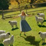 Jennifer Coolidge Instagram - 🐓🐓🐏🐓🐓🐑🐑🐏💋💋XOX