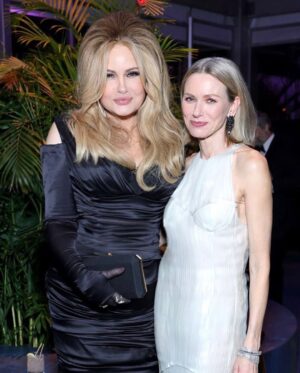Jennifer Coolidge Instagram - Thank you for the fab party @VanityFair !!! You went above and beyond…. A bunch of expert party planning people involved that was very clear - Just when you thought you couldn't wear your  excruciating heels for one more sec.... A girl (yeah they're like way more substantial) and boy came over to me and asked me if I'd like to wear some comfortable shoes home --I said “YESSSS! Are you serious!?” So they handed me a pair of black "Rothy's"..... They made sure to tell me that they were  made from 100% recycled materials (mostly plastic bottles) Oh my god what a brilliant idea and it changed my night in an instant...and it turned my night into a dream!!!🙏❤️🙏❤️💋💋XOX