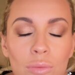 Jenny McCarthy-Wahlberg Instagram – Thank GOD I’m getting a LIVE #makeup lesson Saturday 1/13/24 at 4 pm PCT with @beautybyangee  on the @formlessbeautybyjenny page. Get your Bronzed Beauty palettes ready. Let’s do this! 
#makeup #makeupartist #makeuptutorial #makeuplooks #makeuptransformation #makeupaddict #makeuplover #makeuptutorials #crueltyfreebeauty #crueltryfreecosmetics #vegan #cleanbeauty #eyeshadow