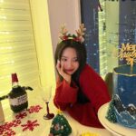 Jeon So-yeon Instagram - 12월❤️
