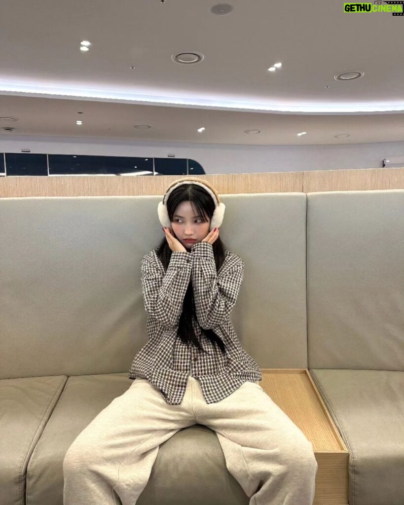 Jeon So-yeon Instagram - Hi Malaysia💕