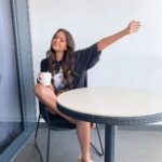 Jess Conte Instagram - day 2/14! i’ve been spending so much time out here. we feel sooo grateful to have a balcony, fresh air and sunshine 🥲🙌🏼 it’s all going great though! a lot of monopoly deal, reading and tea 😋