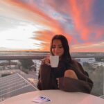 Jess Conte Instagram - big fan of aussie sunsets 🌞💛 ps, day 8/14!! 🥳 getting close! swipe to see my view haha