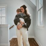Jess Conte Instagram - becoming a mumma has been my greatest joy and i’ve never felt like i’ve had more purpose in my life 💛