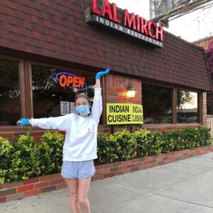 Jessica Barden Instagram - Today I am going to feature Lal Mirch in studio city. A family run Indian restaurant that is cosy, affordable, DELICIOUS and cooked by the best most generous people. I come from Leeds so I grew up with amazing Indian food all around me, so easy to get, it was my families go to meal for an evening out together or for a treat at home. We always went to Akbar’s in Bradford, my grandad was obsessed with it, for anyone who wants to wander down memory lane with me. I can’t lie, I have not really had a lot of good Indian food in Los Angeles (I’m sorry though I hear it’s worth the trip to Artesia lol) but I found this place through the @eater_la list they made and haven’t looked back since. Their practices during the quarantine are beyond safe and the people who work here are kind and lovely. My favourite things here are the chicken tikka, saag paneer, veggie korma, aubergines and of course the ONION BHAJIS. I can’t explain how much I love onion bhajis, and these ones are seriously amazing the best (better than monafs @billmilner ) I can’t recommend this place enough, they don’t even have an Instagram, they don’t give a fuck, they just out here making good food. Go check them out, search online or check @yelp and call in to make an order 🤘🏼