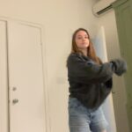 Jessica Barden Instagram -