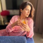 Jigyasa Singh Instagram - Watching the perfect hour with fav song ! 🌅
