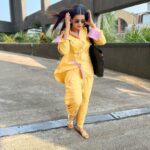Jigyasa Singh Instagram - Yellow always makes me happy ! 🌼🌸 Wearing @labelishnya