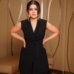 Jigyasa Singh Instagram - Last night for universal india awards 2023 ⭐️ Styled by - 🙋🏻‍♀️ Photographer - @rk_fotografo Repped by - @oceanmediapr