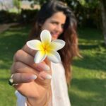 Jigyasa Singh Instagram - 🌼 📸 @ragini_raghuram