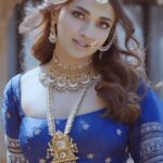 Jiya Shankar Instagram - Enter a realm of timeless elegance with SS Nagarkar Jeweller’s Soundarya Collection. Each piece embodies beauty and sophistication, crafted with precision and passion. Elevate your style with our exquisite jewellery. . For more details WhatsApp on 9921113113 📌Address 1:Ganpati Chowk, Lakshmi Road, Pune. 📌Address 2: Tulshibag, Pune. Advertising agency 📸- @mtwilight_official . . #ssnagarkarjewellers #collectionbyssnagarkar #diamond #shopwithssnagarkar #diamondsareforever #pearldiamond #modernjewellery #diamondearring #statementjewelry #exquisitedesigns #stylishdiamond #diamondsets #designerjewellery #bridaljewellery #ssnagarkarjewellersexclusive
