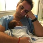 José Miguel Viñuela Instagram - Hoy se cumplen 7 años desde que llegaste a este mundo mi Tomás adorado.. Eres un Guerrero, un resiliente y lo más importante: la luz de alegría q ilumina nuestra familia. Bueno de corazón, tierno, inquieto como tú Papà y con una voz q llena todos los espacios.. Gracias por elegirnos como tus papás. Naciste de 32 semanas y siempre vamos a recordar ese mes en la clínica dándote el amor y el cuidado que necesitabas.. Hoy te celebramos como mereces!! Aquí resumí una cronología de estos lindos años junto a ti.. Te amamos!!! ❤️❤️❤️❤️ #felices7 #tomas #amor #familia