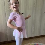 José Miguel Viñuela Instagram - Cómo no agradecerle a Dios…. Título del Cuadro: Mi Bailarina ❤️❤️❤️❤️ #amor #familia #clara #felicidad