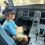 José Miguel Viñuela Instagram - Hoy se cumplen 7 años desde que llegaste a este mundo mi Tomás adorado.. Eres un Guerrero, un resiliente y lo más importante: la luz de alegría q ilumina nuestra familia. Bueno de corazón, tierno, inquieto como tú Papà y con una voz q llena todos los espacios.. Gracias por elegirnos como tus papás. Naciste de 32 semanas y siempre vamos a recordar ese mes en la clínica dándote el amor y el cuidado que necesitabas.. Hoy te celebramos como mereces!! Aquí resumí una cronología de estos lindos años junto a ti.. Te amamos!!! ❤️❤️❤️❤️ #felices7 #tomas #amor #familia