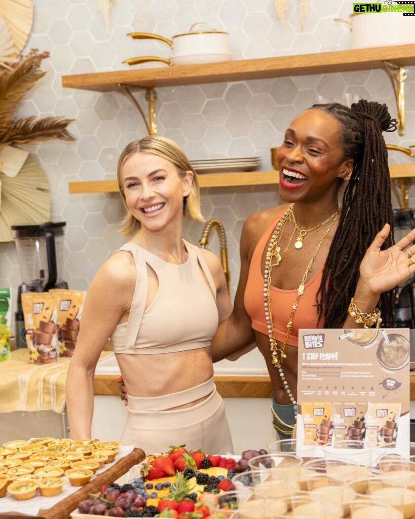 Julianne Hough Instagram - Connecting with others through my love of @kinrgy makes my heart swell like no other! It was such a special day getting to share the power of mindful movement with other amazing women. A special thank you to @flow and @blenderbites for helping make this as amazing as it was!