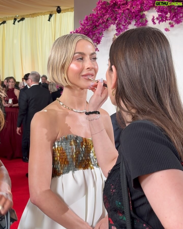 Julianne Hough Instagram - And that’s a wrap on Oscar’s 2024! Thank you @abcnetwork & @theacademy for having me as your pre show host with my fave mama-to-be @vanessahudgens 🤍 Congratulations to all the nominees and winners! #oscars Los Angeles, California