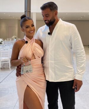 Kamila Tir-Abdelali Instagram - On célèbre l’amour aujourd’hui encore 🤍 On a vu leur amour naître et on fête leur union aujourd’hui 🕊 Toutes mes félicitations Mr & Mrs Lozina ! Longue et heureuse vie à vous 🤍