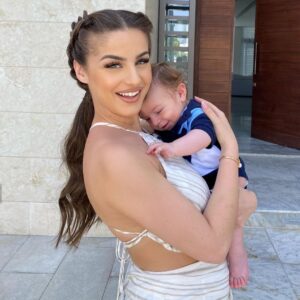 Kamila Tir-Abdelali Instagram - I love you my happy baby 🤍