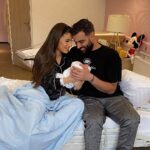Kamila Tir-Abdelali Instagram - Bienvenue au monde mon petit bébé préféré, Kenan Noré Abdelali. Dieu nous a fait descendre cet ange du ciel pour venir combler nos vies. Désormais le Paradis se trouve sous mes pieds grâce à toi mon ange. Je te protégerai et t’aimerai toute ma vie mon fils, le petit trésor qui manquait à notre vie et qui lui donne encore plus de sens à présent. Nous voilà désormais une vraie famille @noreofficiel je suis comblée. Je crois qu’il n’y a pas de mots assez forts pour décrire ce sentiment de bonheur intense 💙🙏🏼 🤍 Baby KenaN 🤍