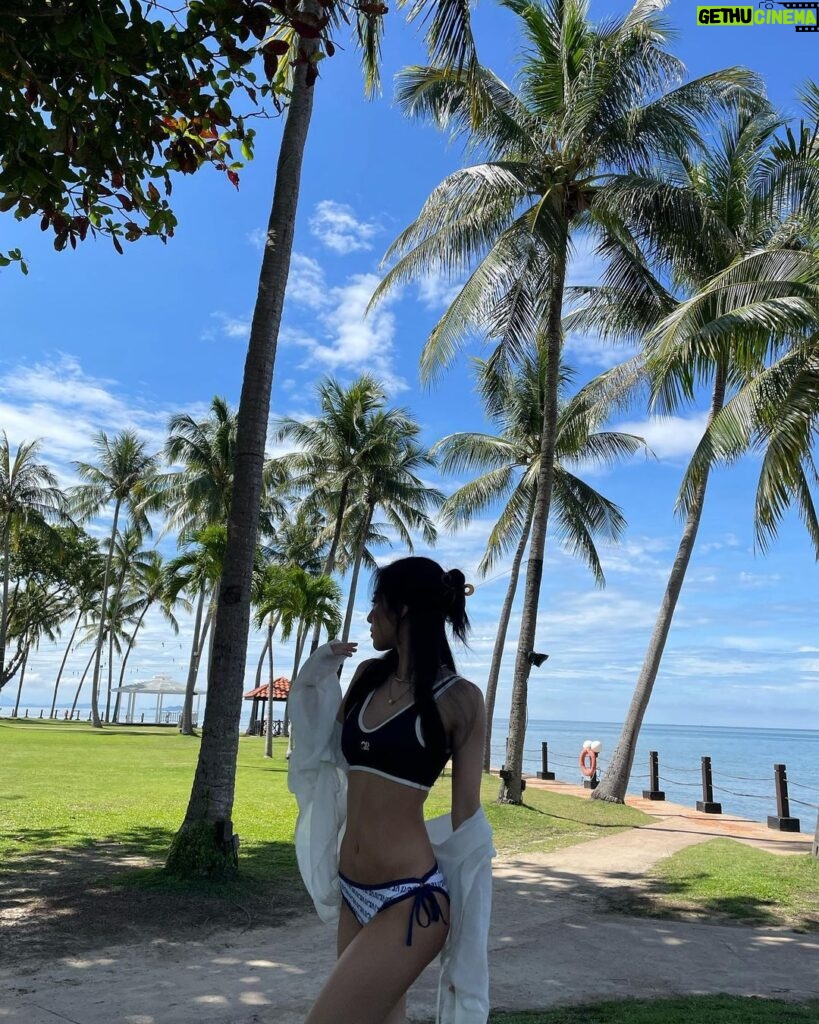 Kang Min-ah Instagram - 🌊🌴🔥 Kota Kinabalu, Malaysia