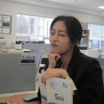 Kang Min-ah Instagram - 가우스전자 또 얼마나 웃길까…,,,,