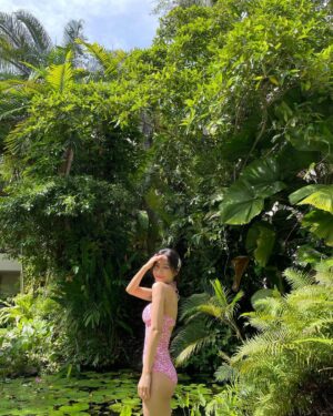 Kang Min-ah Instagram - I'm in Kota Kinabalu🌴🌺