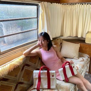 Kang Min-ah Instagram - @marhen.j 🖤