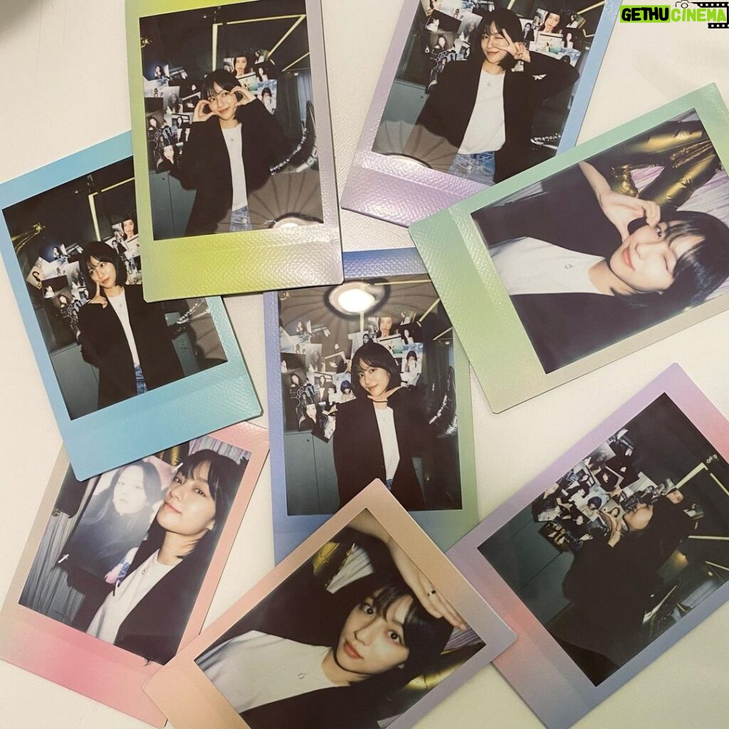 Kang Min-ah Instagram - 하루 전이지만 생일 카페 들러봤습니다 올해도 정말 고마워 우리 봉봉이들 사랑해💗✨